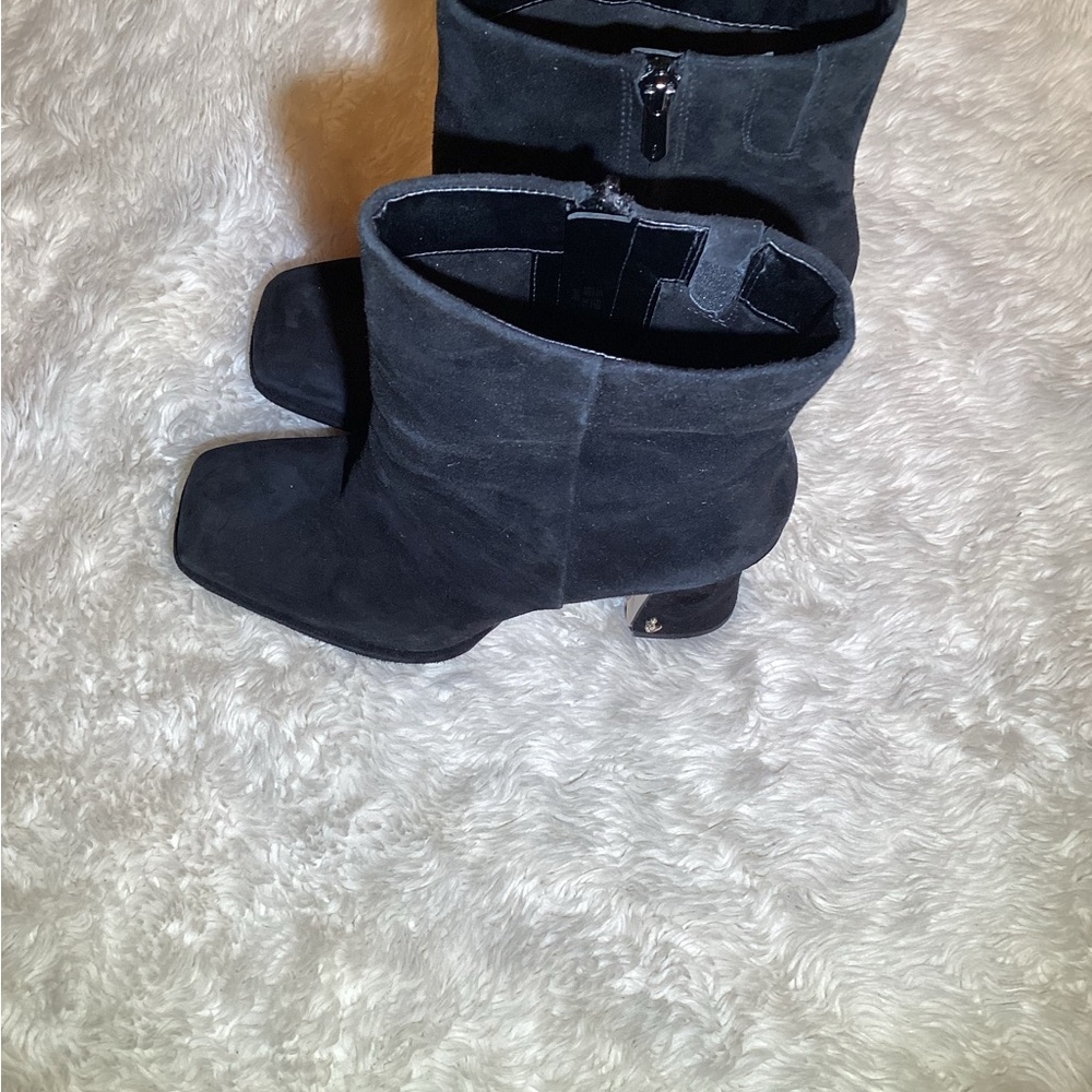 Sam Edelman Black Suede Ankle Boots size 9.5 - Picture 4 of 7